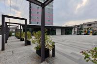 Terra Haus - KennyHill - 4Bed8pax VH16 - B&B Kuching