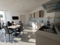 Single Room with Private Bathroom