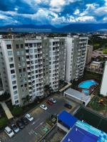 Apartamento con vista al valle cerca al CC llanogrande y el aeropuerto - B&B