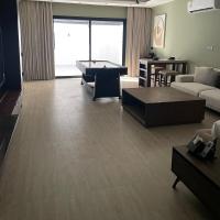 استديو كبير فاخر مع فناء خارجي ومدخل خاص - Chambres d'hôtes Dammam