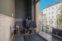 Spacious Apartment with Xbox, Cinema & Games in City Centre - B&B Prague