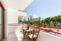 SunnyQuarters WalktoBeach 2BR AC - B&B Quarteira