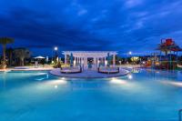 Luxury 9BR Mansion Near Disney with Private Pool, Jacuzzi, Themed Rooms & Game Room! - B&B Kissimmee