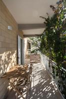 House with a Terrace and a Sea View in Savelletri - Ferienwohnung Savelletri