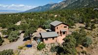 White Lotus House - B&B Crestone