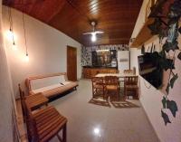 03 Apartamento de praia com ótima localização e piscina - B&B São Sebastião