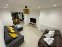Dein Haus 1 - B&B Tile Hill