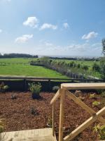 Harbour and rural views - B&B Waiau Pa
