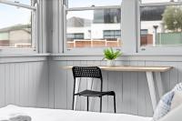 Affordable Double Bedroom - Heart of Belmore with Shared Bathroom - Bed and Breakfast Sydney