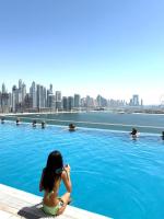 Palm Jumeirah, panoramic free pool,beach - Bed and Breakfast Dubai