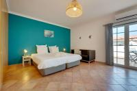 Quadruple Room with Terrace