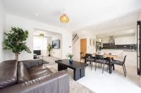 The Wilmslow House Free Parking - Close to Airport - Chambres d’hôtes Alderley Edge