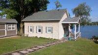 Cozy cottage on peaceful lake - Chambres d'hôtes Orland