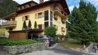 Appartamento con 2 Camere da Letto e Balcone