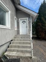 Cozy two-room apartment in semi-detached house in the Impivaara environment - B&B Turku
