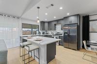 Game Room - Lux Spacious Home - B&B Austin