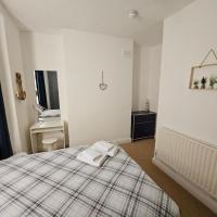 Comfy Room for 3 in Central London - B&B London