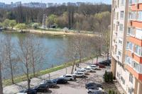 Большая двухкомнатная квартира у озера - Chambres d’hôtes Chişinău