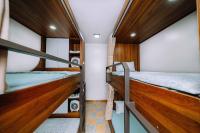 Litera en habitación compartida mixta