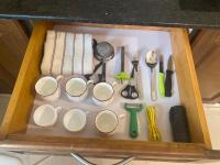 Gachibowli House of Arts 204 Elina Stays - Bed and Breakfast Haiderabad
