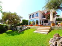 Villa con Piscina Privata