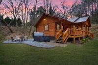 3 minutes to downtown, Hot Tub, Loft, Minutes to wineries - Bed and Breakfast Ellijay