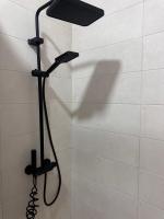 Bratti's Apartment 2 Near Tirana Center And Mother Teresa International Airport - B&B Laknas