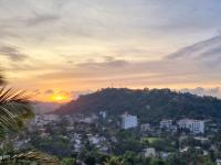 Two-Bedroom Apartment with Mountain View