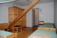 Chambre Triple Basique avec Salle de Bains Commune