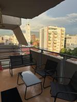 Cozy Apartment New Bazzar - B&B Tirana