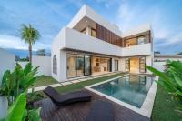 Modern 3BR Villa in Central Uluwatu Walk to beach - B&B Uluwatu
