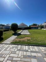 Maison 4 ch, jardin & dino, 5 min Fougères - Chambres d'hôtes Parigné