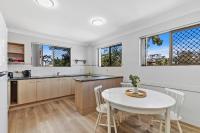 REEL 'EM INN! - B&B Bellara