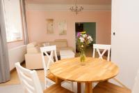 Art Nouveau Apartment - B&B Praga