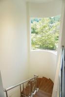 Riverdale Villa Bandung - B&B
