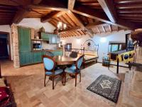 Casale Torresquadrata - B&B Todi