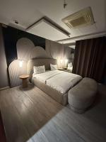 Goldcrest Luxury Apartments with City DHA Views Lahore by Marco Polo - B&B Lahore