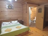 Готель садиба ЗАТИШОК - B&B Strilbychi