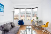 Modern 3 Bedroom Home with Parking in Southend - Bed and Breakfast Southend-on-Sea