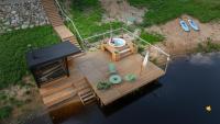 Lake view ODYL Holiday House with Sauna and Seasonal Hot-tub - Chambres d'hôtes Pindi