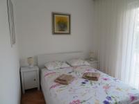 Apartment Lily - Bed and Breakfast Podstrana