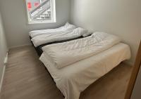Cozy Apartment by Harbour, 2 Min Walk to Shops - Chambres d’hôtes Nuuk
