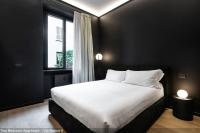 Two-Bedroom Apartment - Via nerino 5