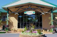 The Lodge at Woodstone Country Club - B&B Danielsville