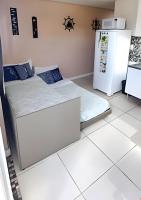 Apartamento térreo climatizado próximo a praia - Chambres d’hôtes Itapema