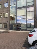 Cozy Studio Apartment Near Heathrow Airport Terminal 4 - Unlimited Wi-Fi - Paid Parking - B&B New Bedfont