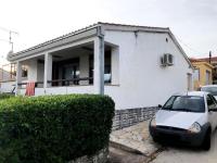 Apartments by the sea Petrcane - Zadar - 24879 - B&B Petrcane