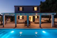 Holiday home Voga - Bed and Breakfast