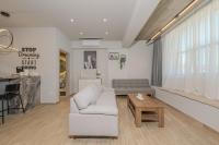 Minimal Style Apartment - B&B Pireo