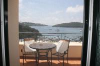Split Level Apartment with Sea View